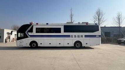 全省首輛！雙側拉廂體客車型應急移動指揮車在新區上路，提升應急保障新效能